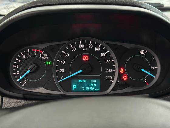 FORD KA 1.5 TI-VCT FLEX SE PLUS SEDAN AUTOMÁTICO